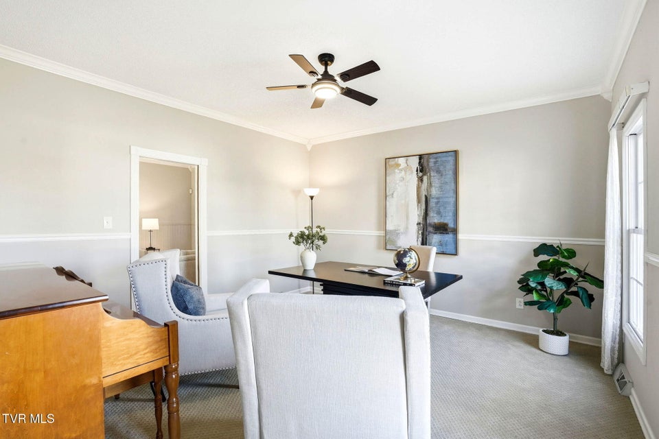 Photo #7: 3914 Leaf Point