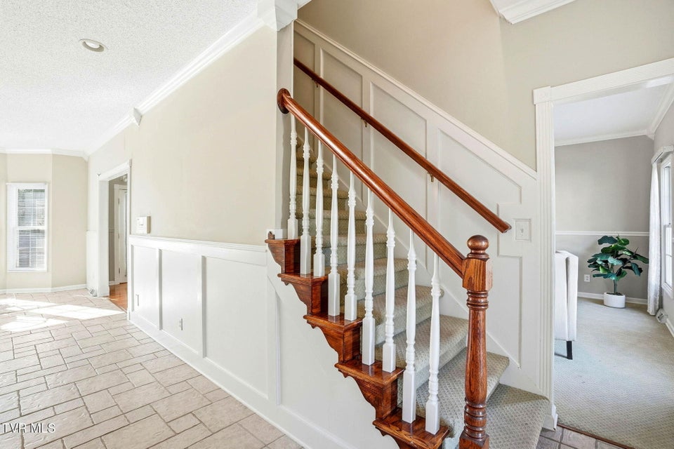 Photo #18: 3914 Leaf Point