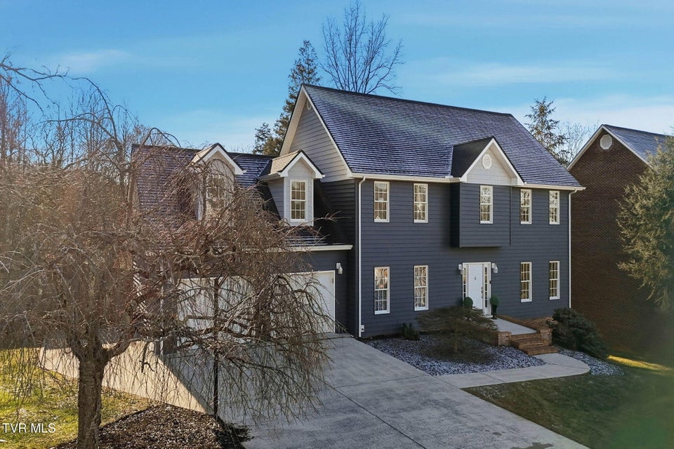 Photo #3: 3914 Leaf Point