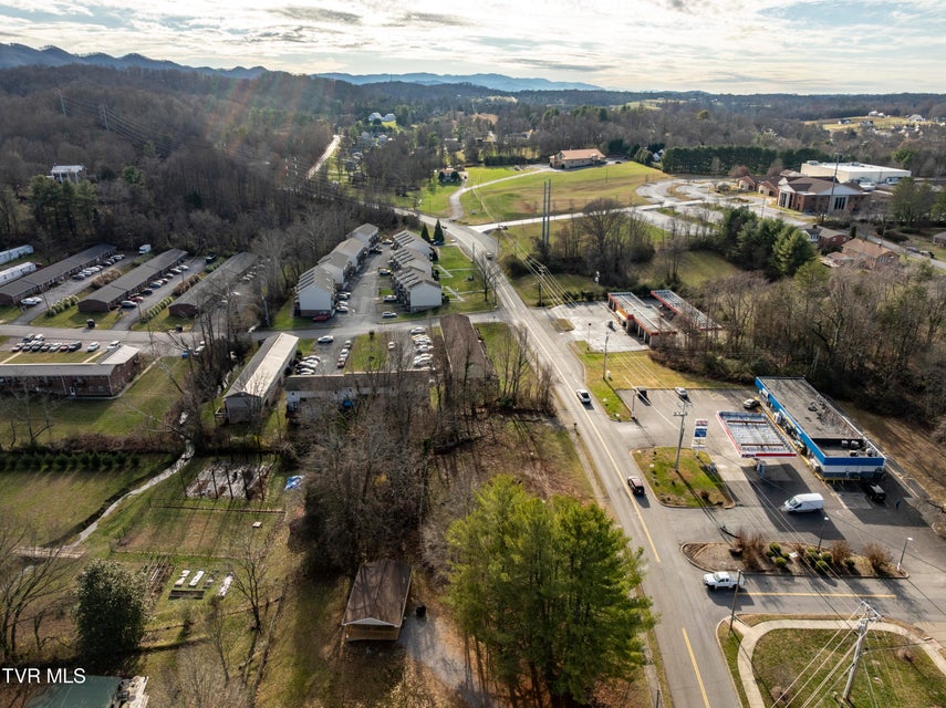 Photo #3: 2301 Greenwood Drive