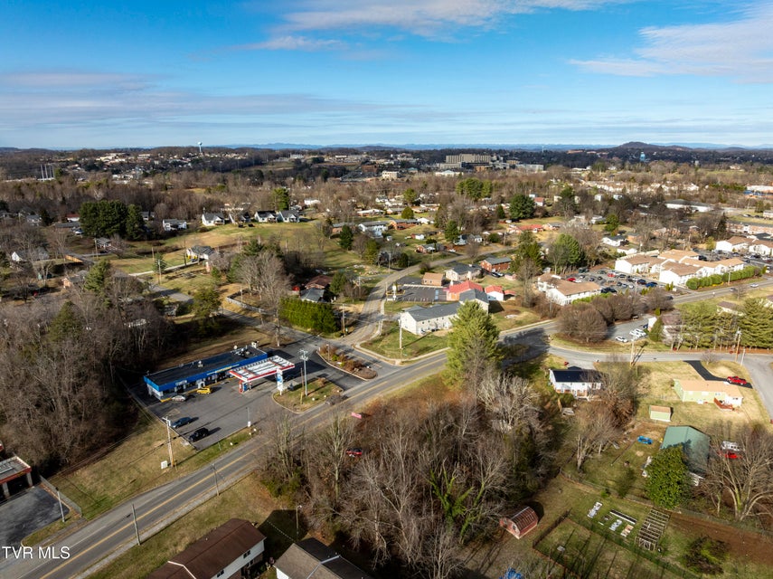 Photo #6: 2301 Greenwood Drive