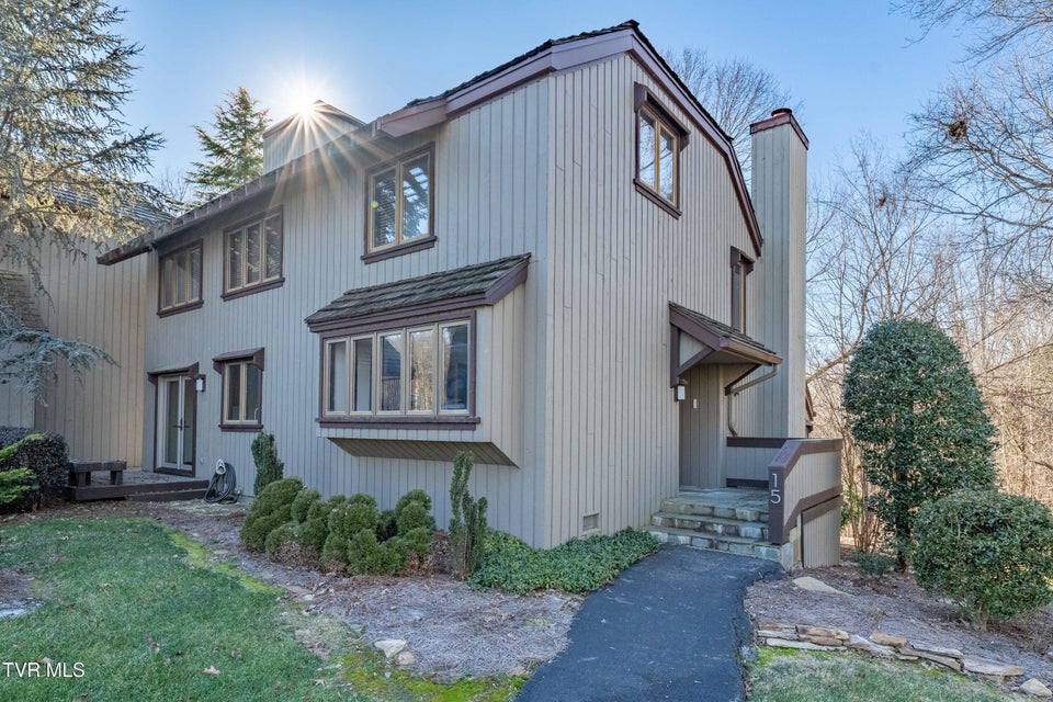 Photo #44: 15 Crown Circle