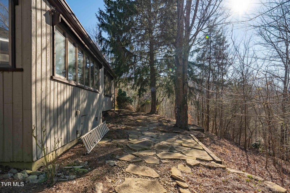 Photo #52: 15 Crown Circle