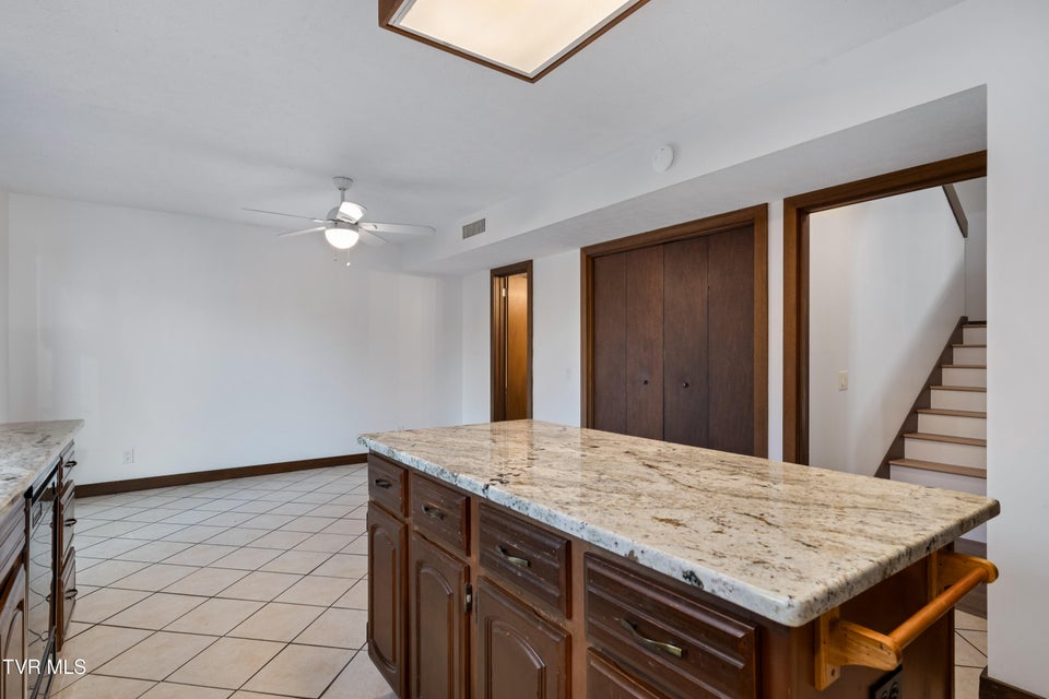 Photo #64: 15 Crown Circle