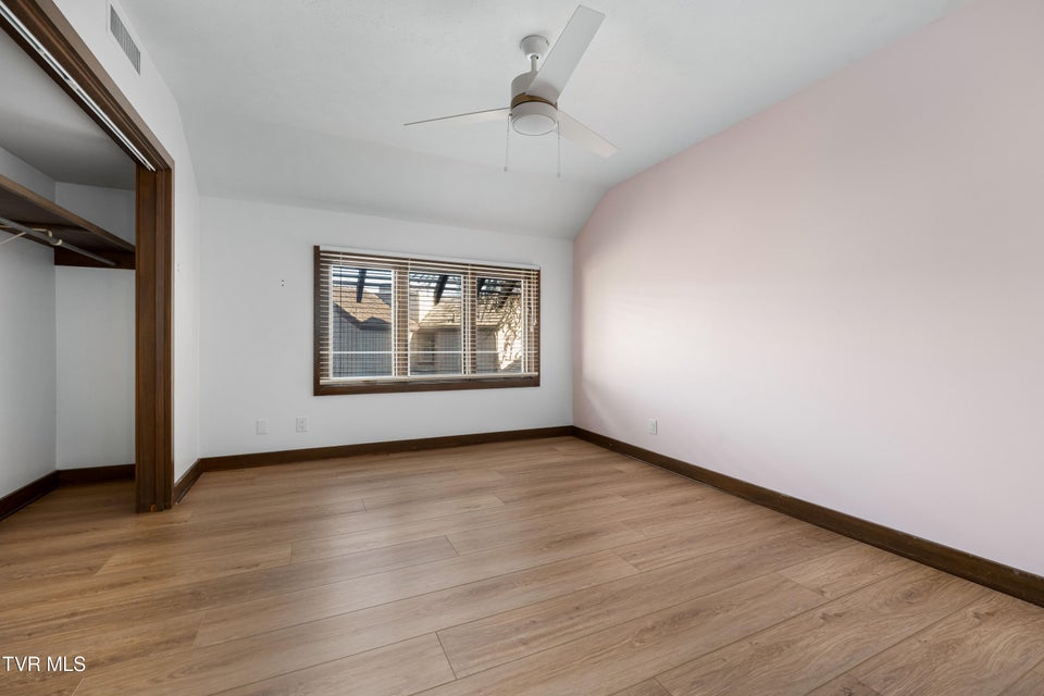 Photo #21: 15 Crown Circle