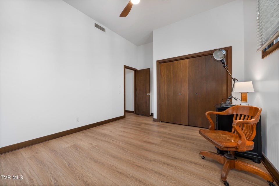 Photo #24: 15 Crown Circle