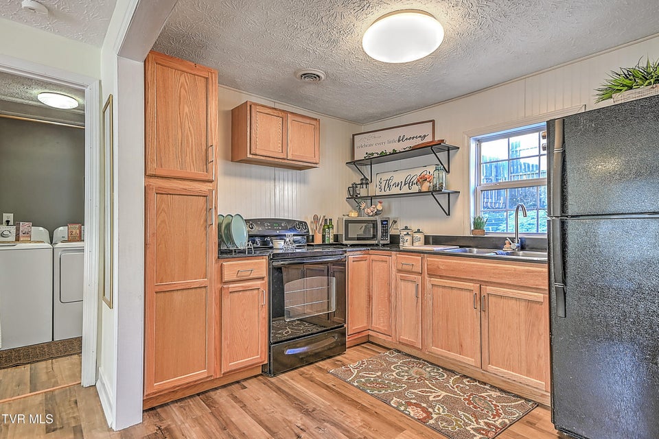 Photo #15: 106 Saint Louis Avenue