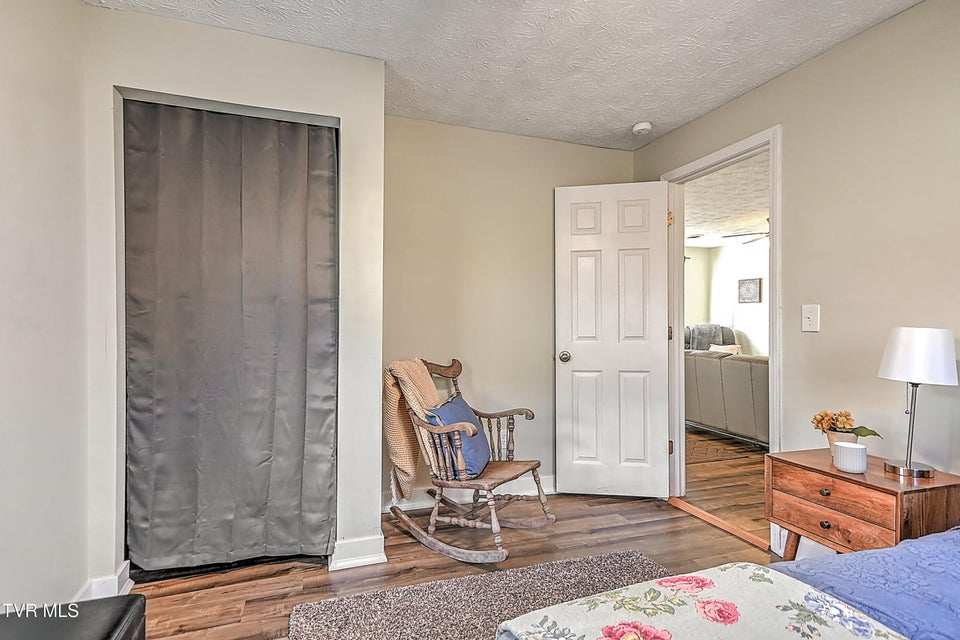 Photo #25: 106 Saint Louis Avenue