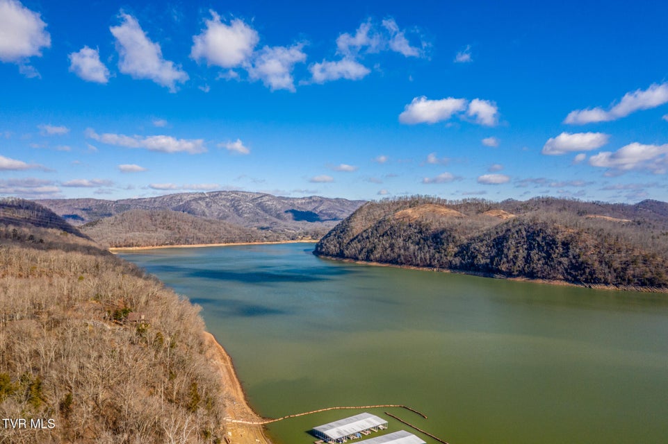 Photo #3: 374 Chelaque Way