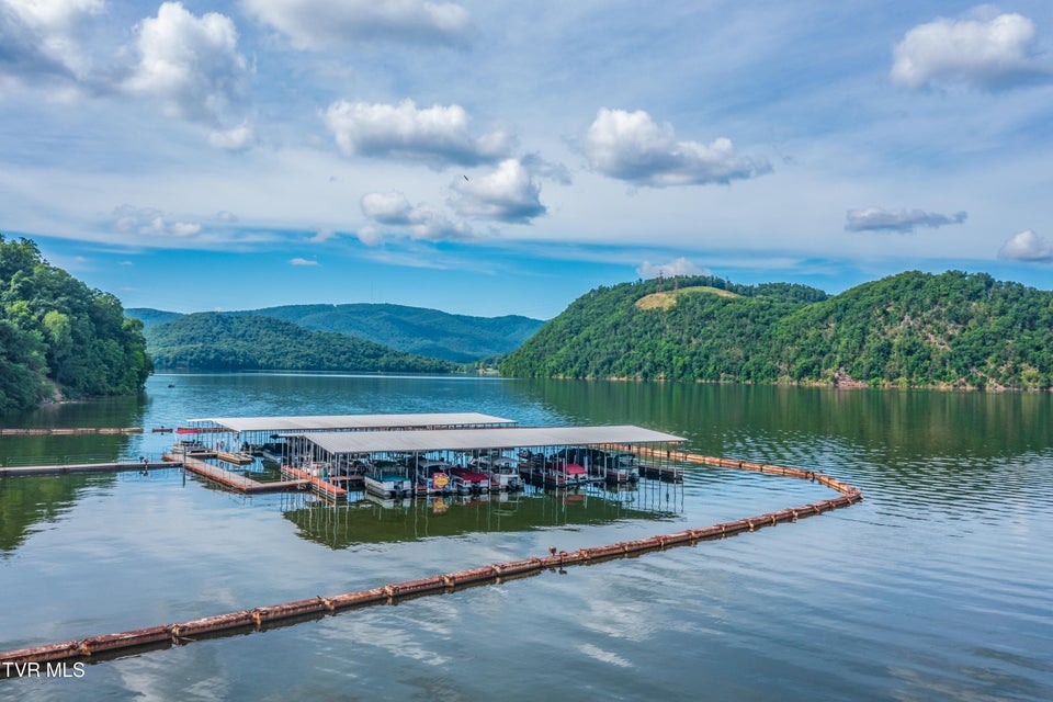 Photo #27: 374 Chelaque Way