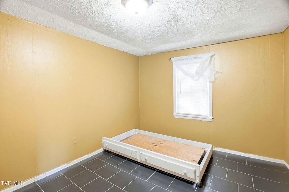 Photo #9: 385 Witcher Pvt Drive