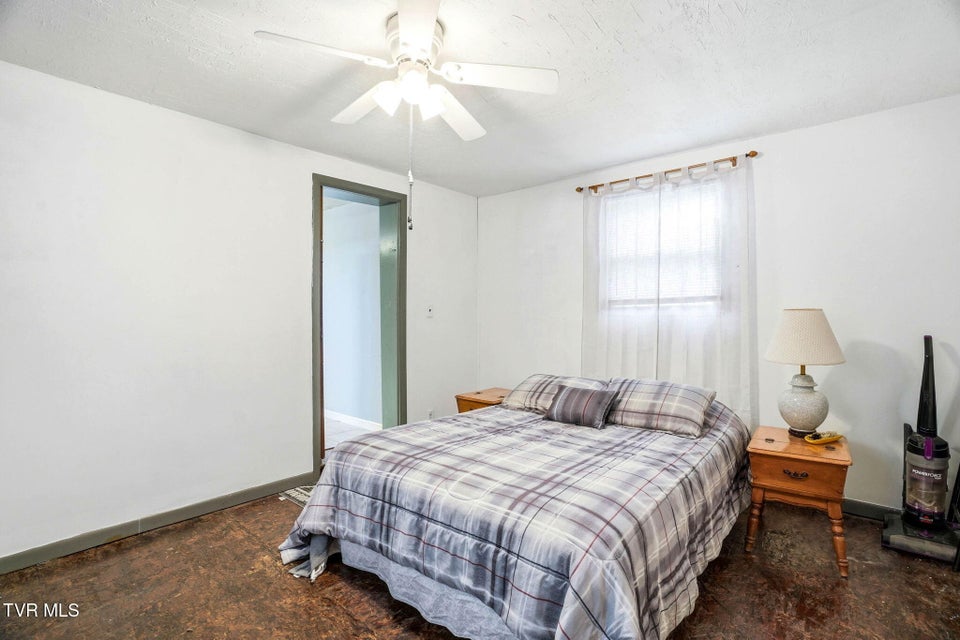 Photo #17: 385 Witcher Pvt Drive