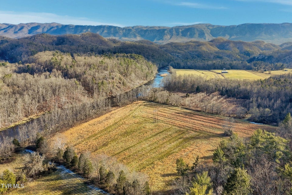 Photo #25: 385 Witcher Pvt Drive