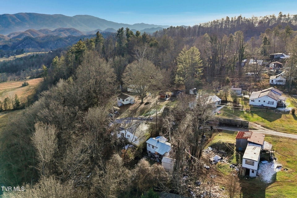 Photo #26: 385 Witcher Pvt Drive