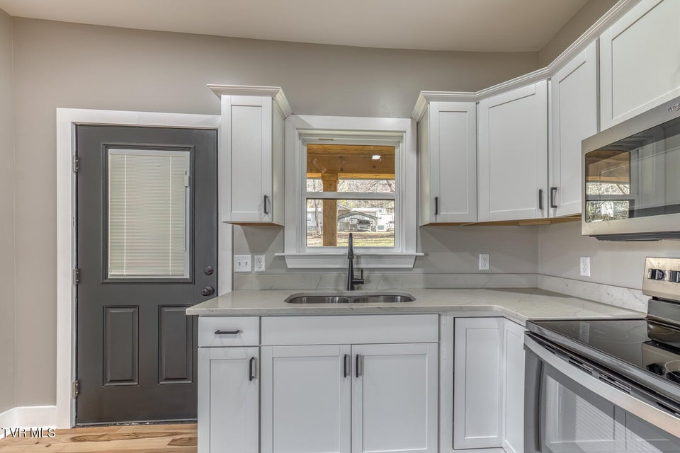 Photo #9: 215 Okolona Drive