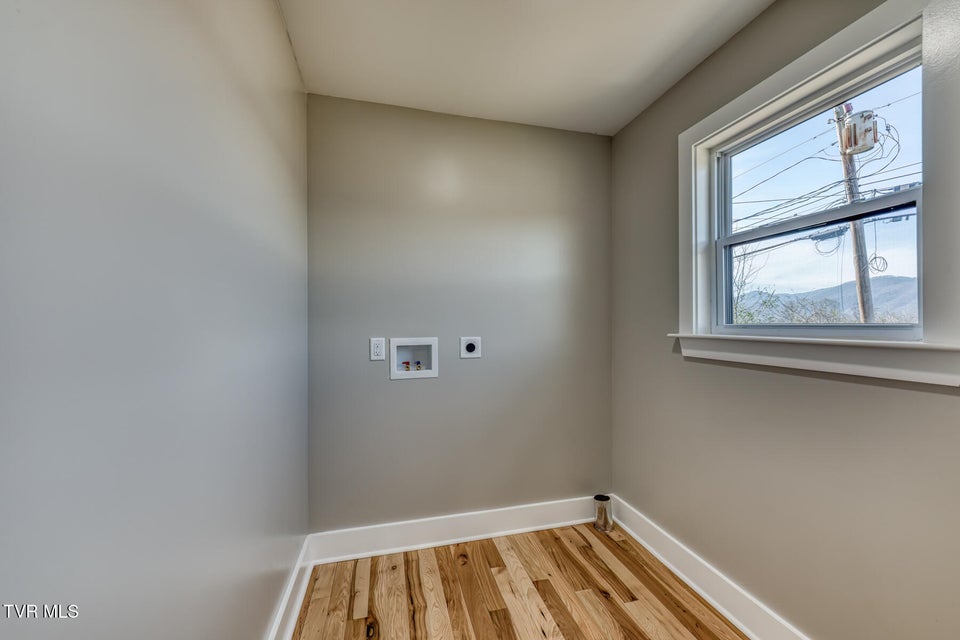 Photo #15: 215 Okolona Drive