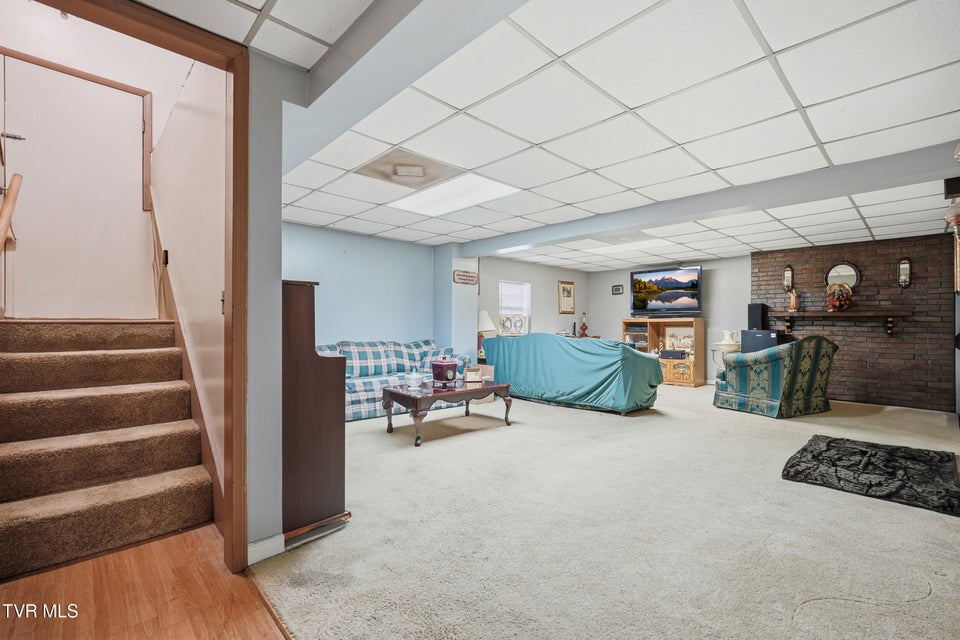 Photo #32: 226 Robinette Chapel Road