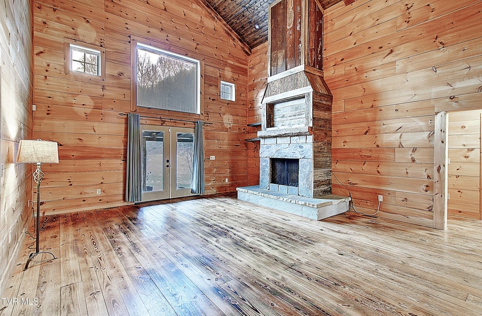 Photo #29: 3822 Highway 81 