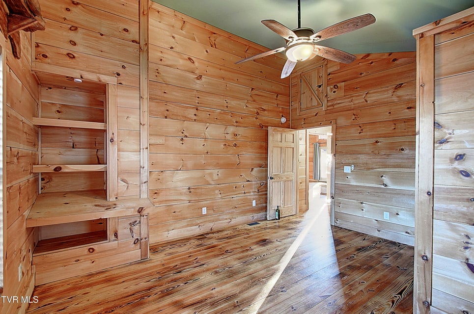 Photo #50: 3822 Highway 81 