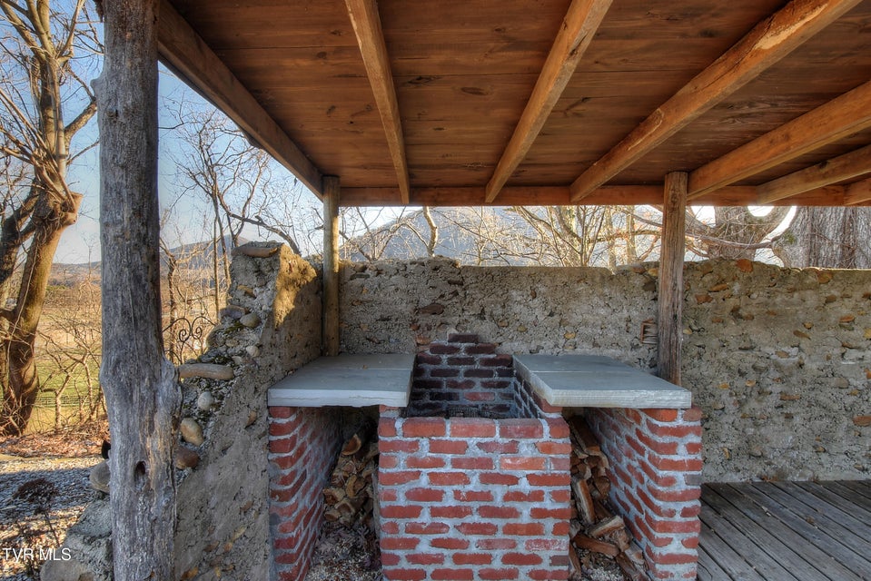 Photo #70: 3822 Highway 81 