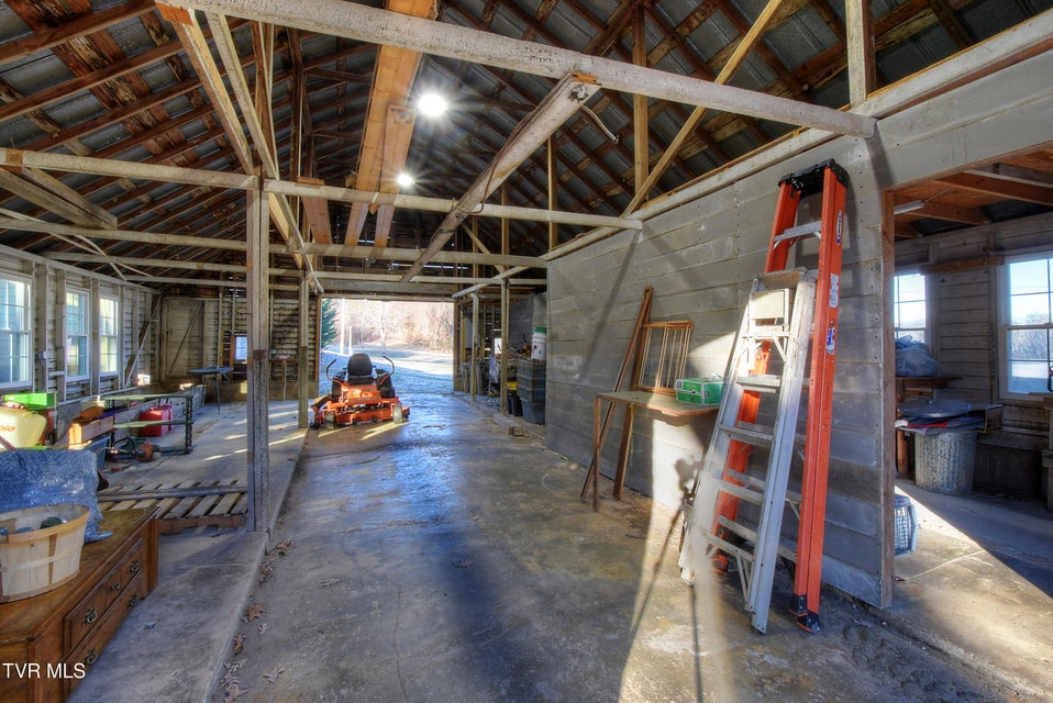 Photo #73: 3822 Highway 81 