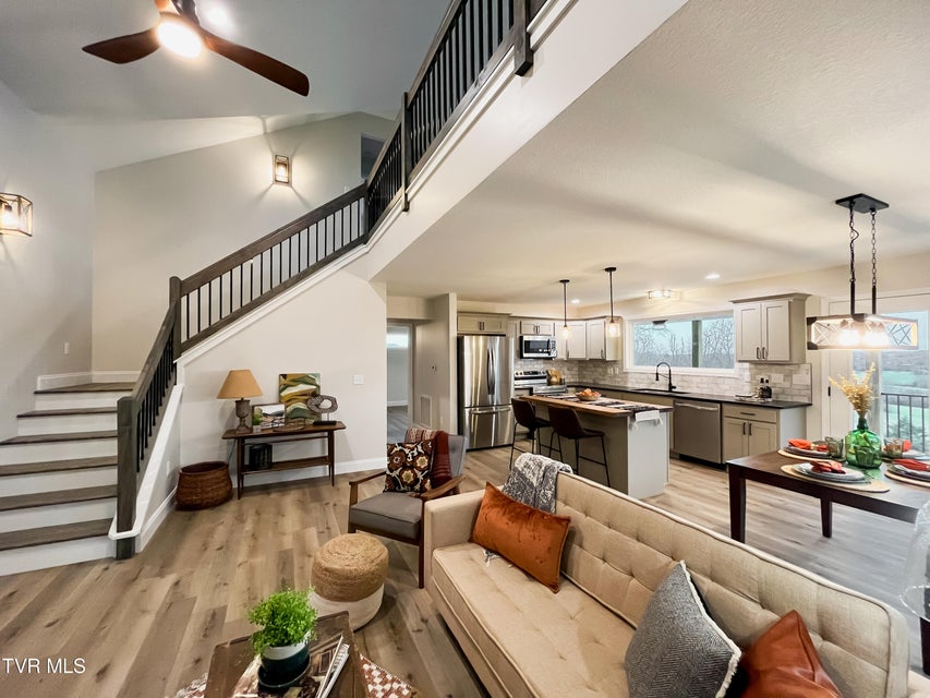 Photo #28: 115 Red Tail Ridge