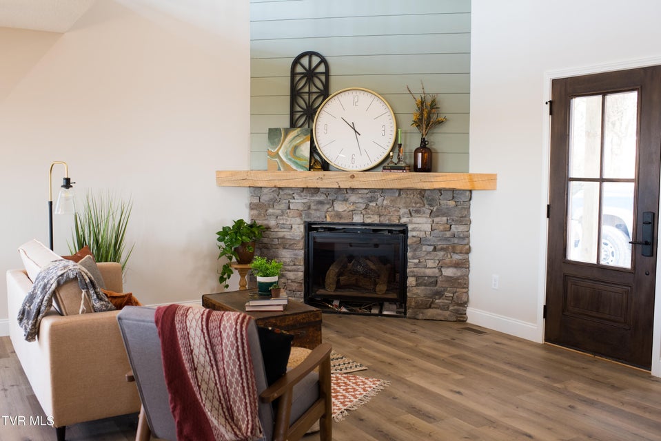 Photo #14: 115 Red Tail Ridge