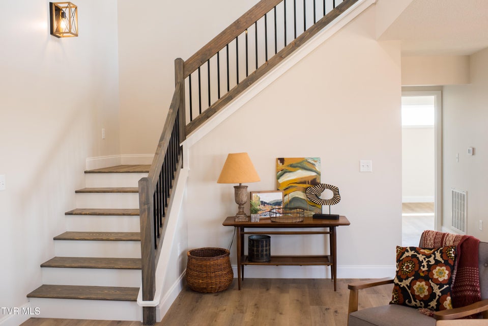 Photo #16: 115 Red Tail Ridge