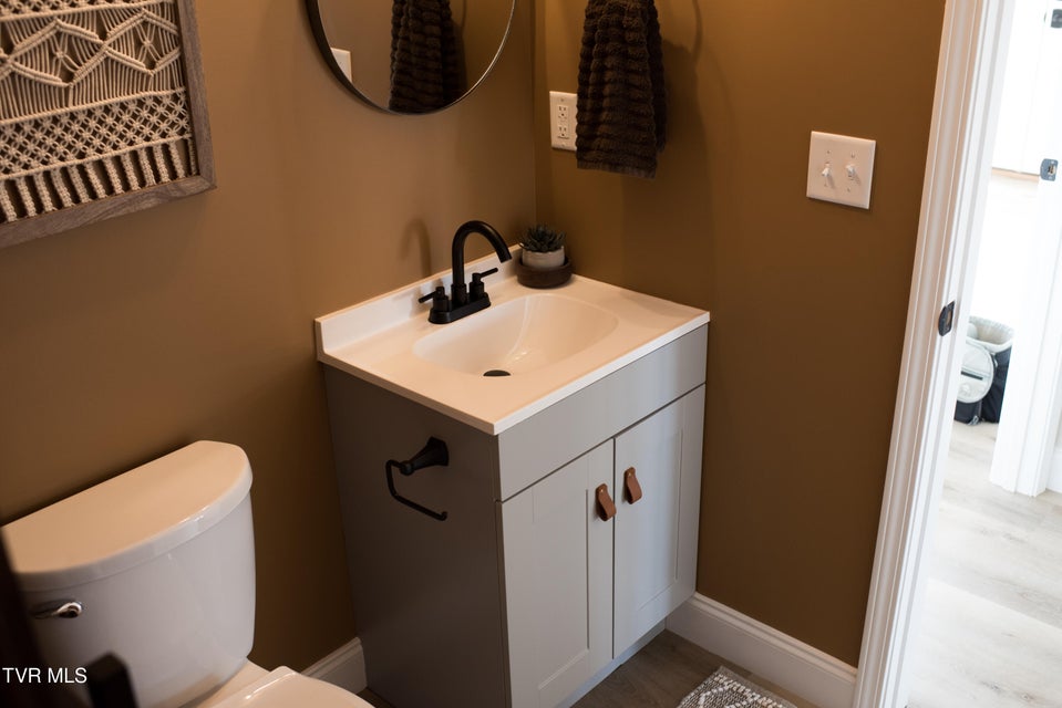 Photo #52: 115 Red Tail Ridge