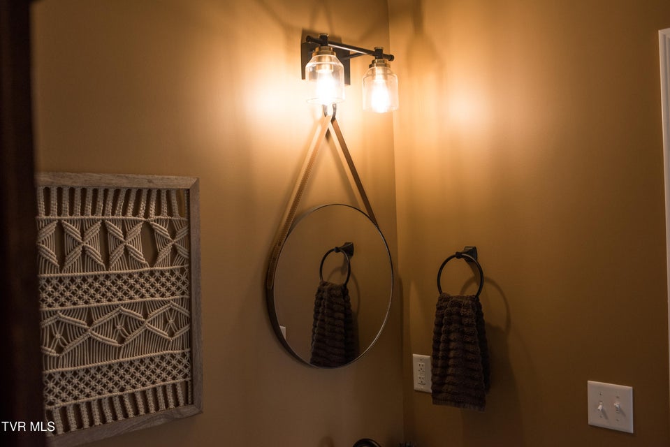 Photo #53: 115 Red Tail Ridge