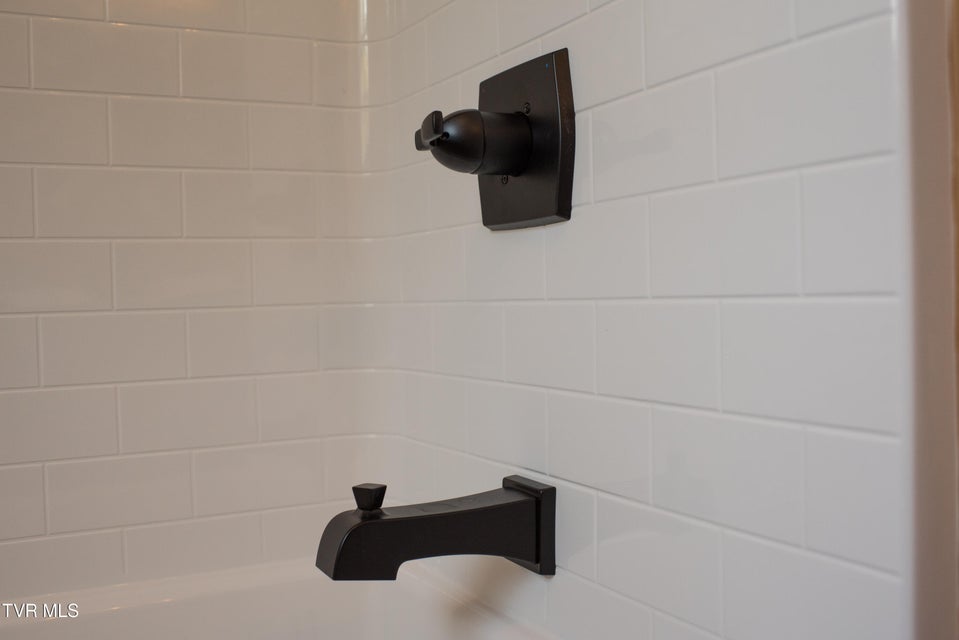 Photo #66: 115 Red Tail Ridge