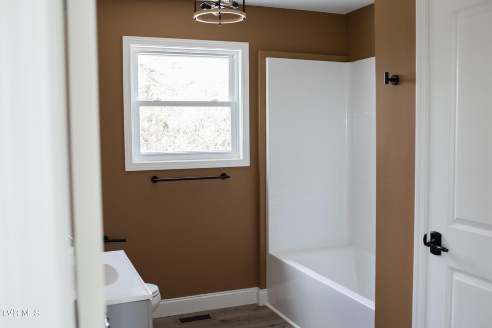 Photo #67: 115 Red Tail Ridge