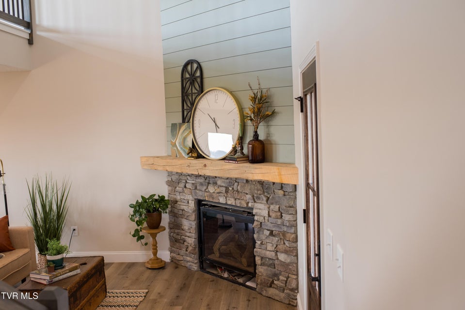 Photo #76: 115 Red Tail Ridge