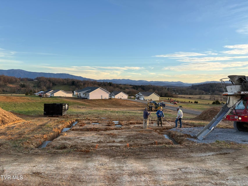 Photo #10: 115 Red Tail Ridge