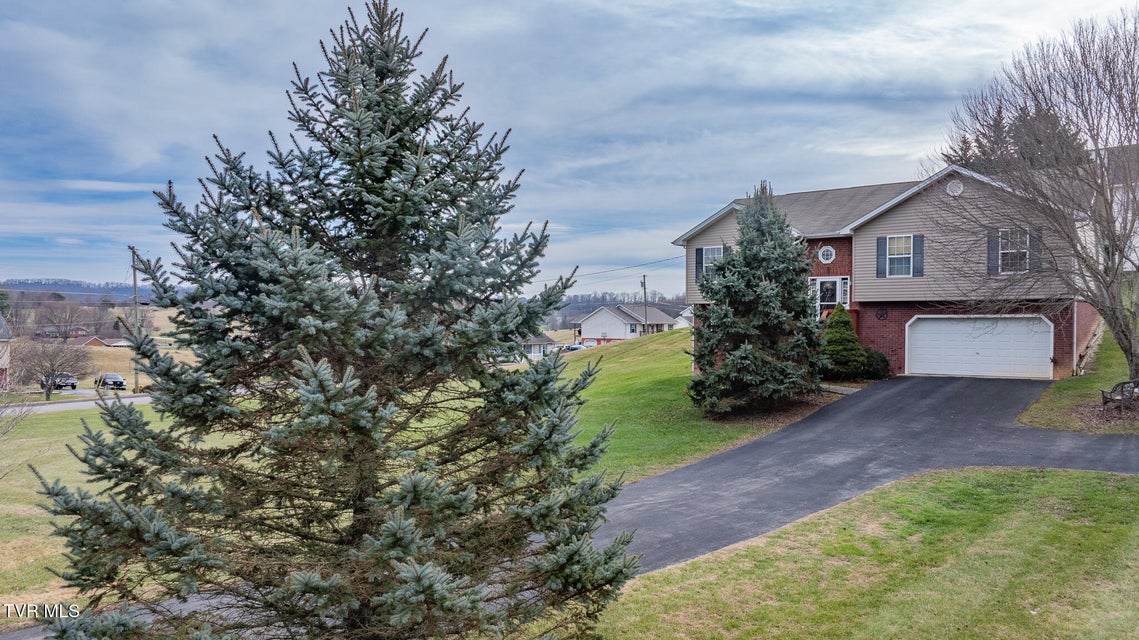 Photo #31: 609 Alfalfa Lane