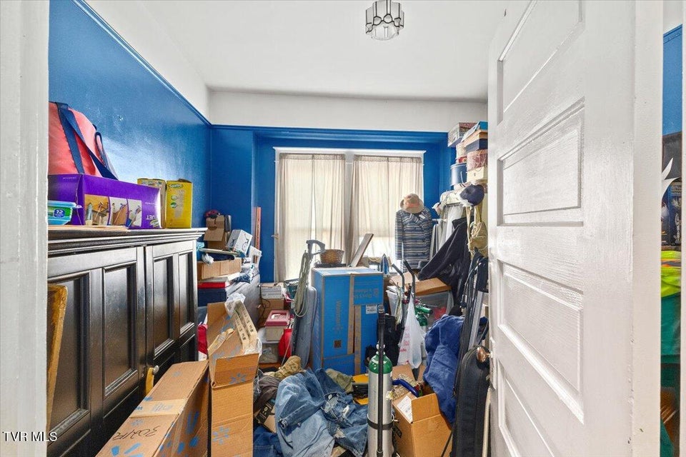 Photo #15: 123 Willow Avenue