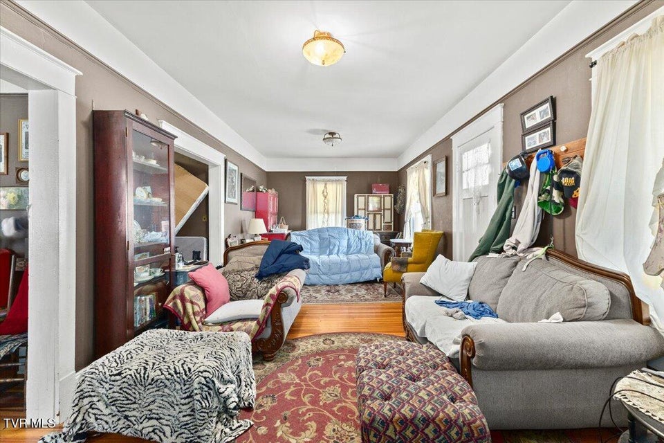 Photo #20: 123 Willow Avenue