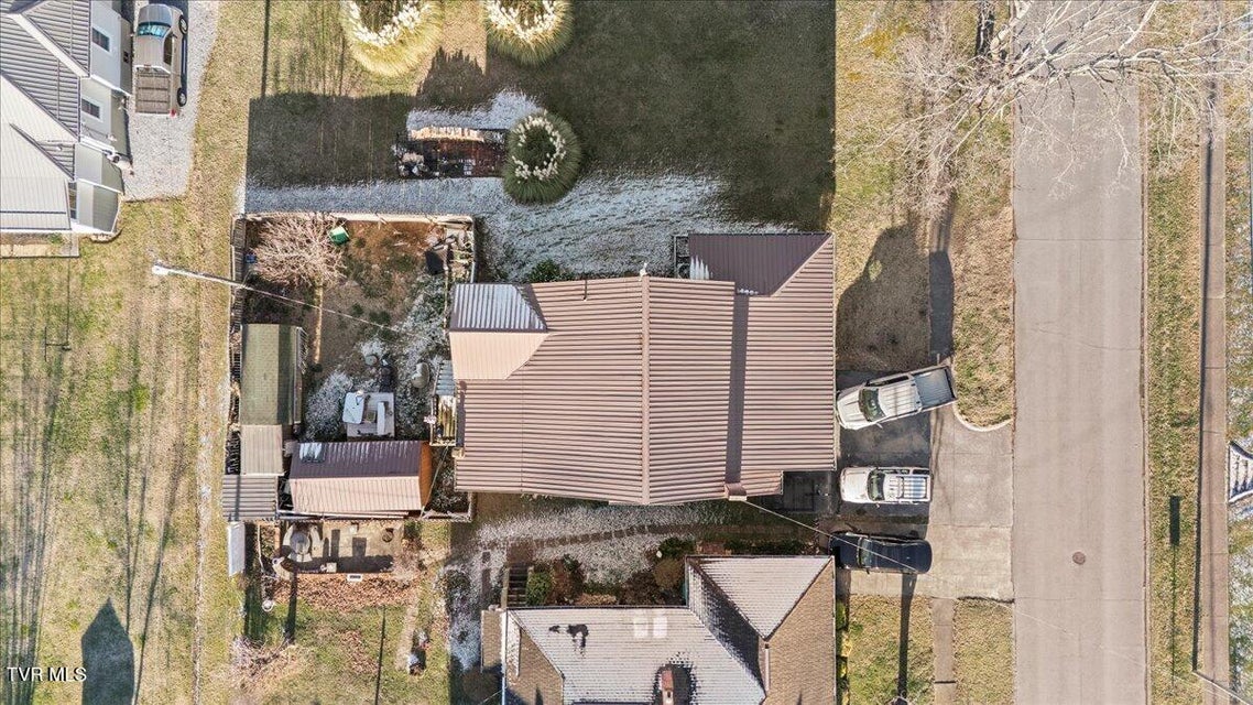 Photo #30: 123 Willow Avenue