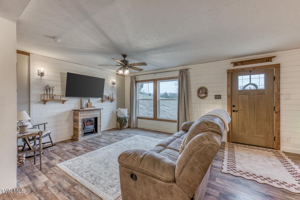 Photo #12: 193 Fork Branch Road