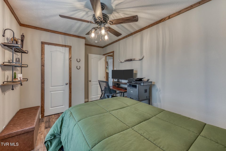 Photo #31: 193 Fork Branch Road