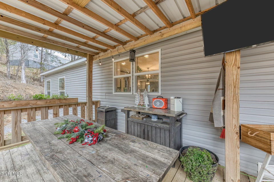 Photo #33: 193 Fork Branch Road