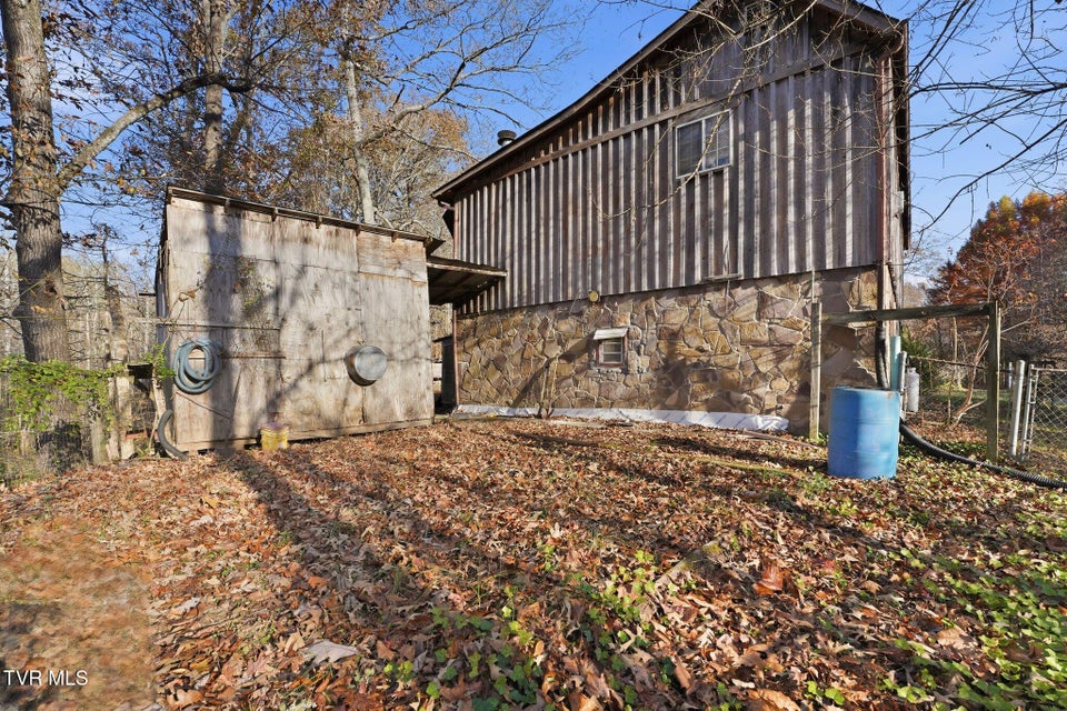 Photo #24: 247 Foster Road