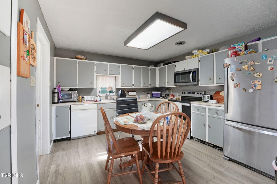 Photo #8: 247 Foster Road