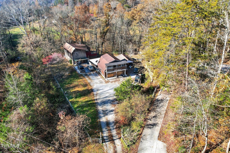 Photo #31: 247 Foster Road