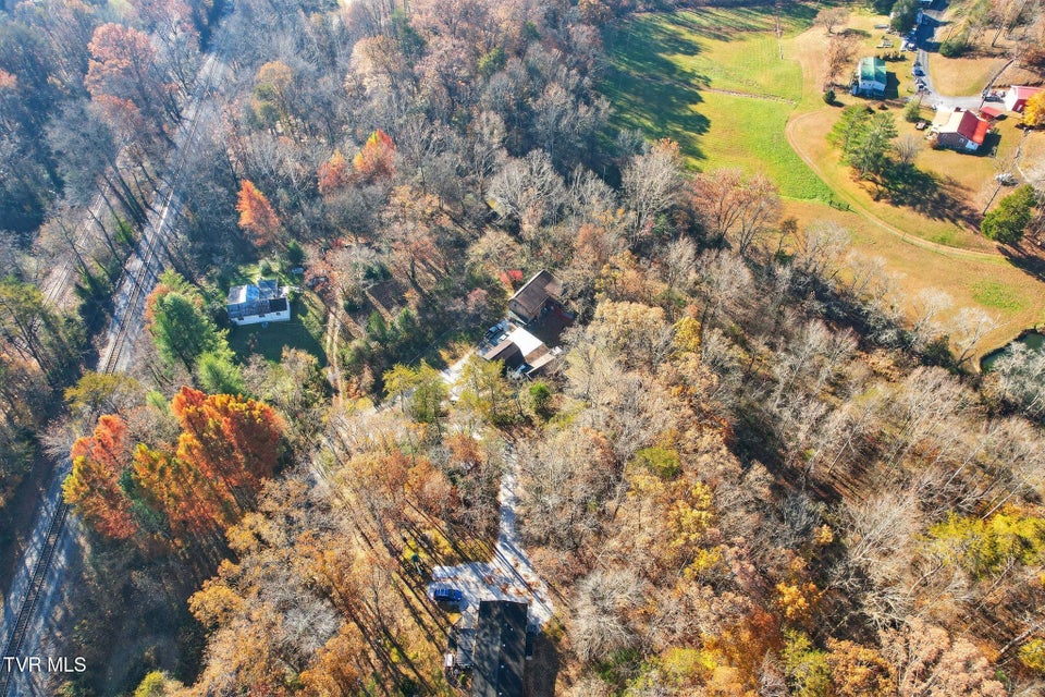 Photo #32: 247 Foster Road