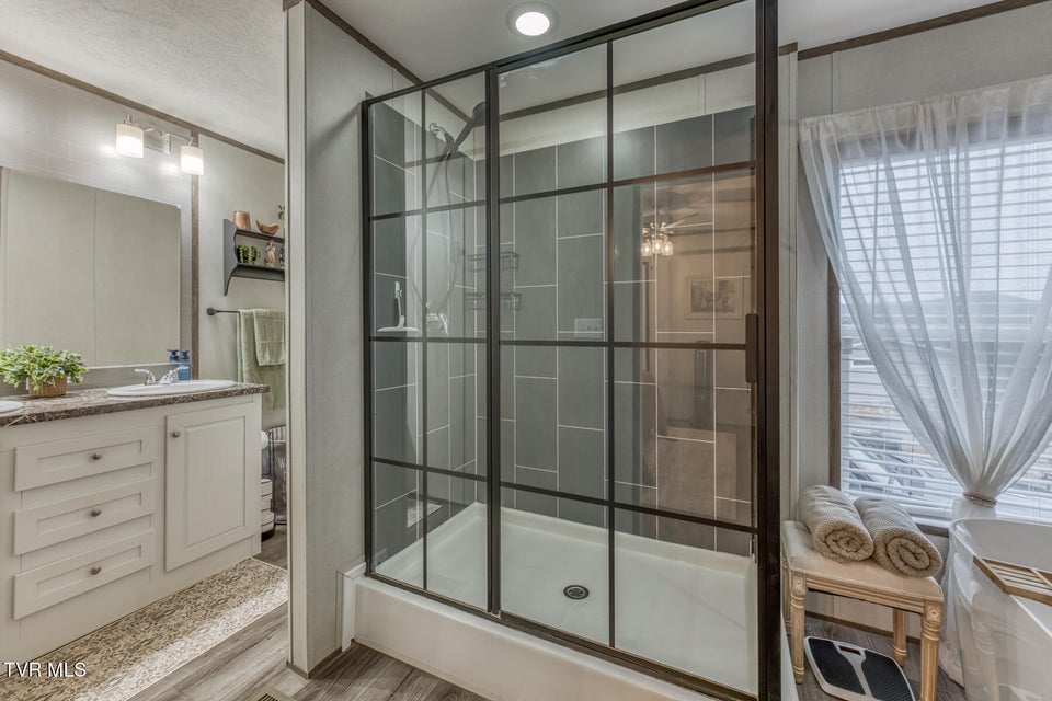 Photo #13: 195 Fork Branch Road