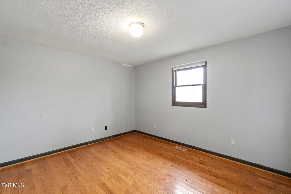 Photo #22: 2851 Hwy  107 