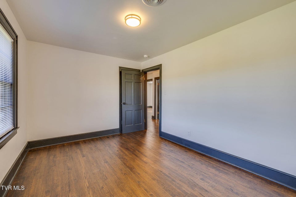 Photo #11: 837 E State Street