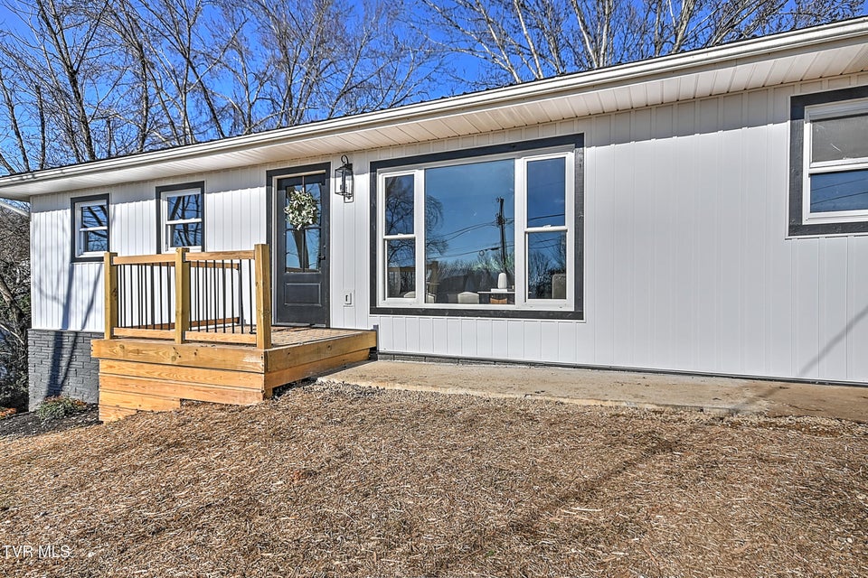 Photo #6: 3408 Cardinal Street