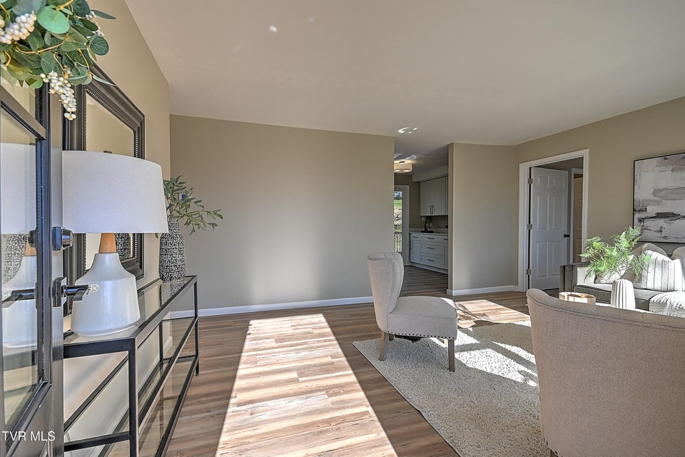 Photo #9: 3408 Cardinal Street